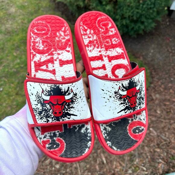 Chicago Bulls Team Pattern Gel Slide Sandals Men’s Size 9/10‎ Red - Picture 11 of 16